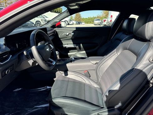 New 2024 Ford Mustang Premium image 5