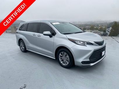 Certified 2021 Toyota Sienna LE