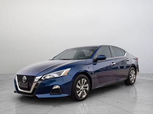 Used 2020 Nissan Altima 2.5 S image 2