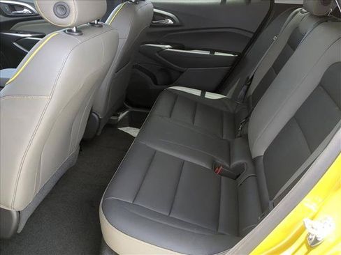 Certified 2025 Chevrolet Trax ACTIV w/ Driver Confidence Package FWD image 25
