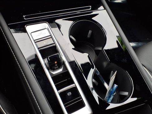 Certified 2023 Chevrolet Tahoe Premier w/ Premium Package image 11