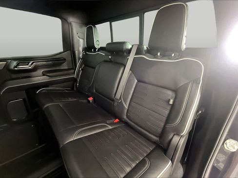 Used 2022 GMC Sierra 1500 AT4X AWD/4WD image 19