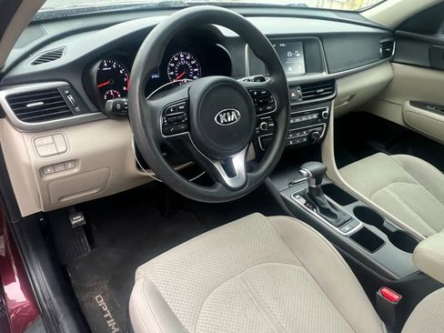 Used 2018 Kia Optima LX w/ 17" Alloy Wheels Package image 13