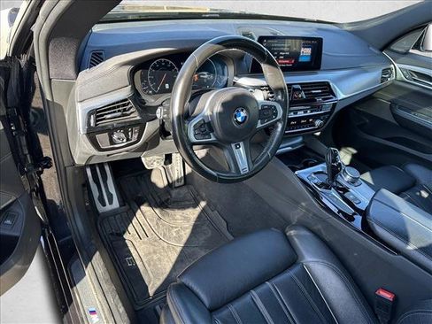 Used 2019 BMW 640i Gran Turismo xDrive w/ M Sport Package image 8