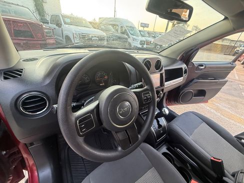 Used 2017 Jeep Compass Sport w/ Power Value Group image 21