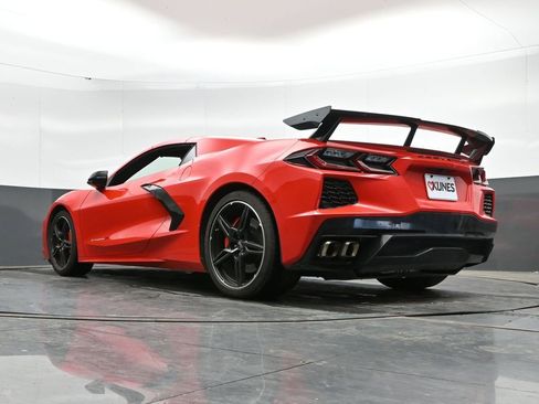 Used 2022 Chevrolet Corvette Stingray Premium Conv w/ Z51 Performance Package RWD image 47