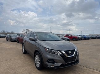 Certified 2022 Nissan Rogue Sport SV w/ Technology Package video 2