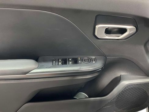 New 2026 Kia K4 FWD image 18