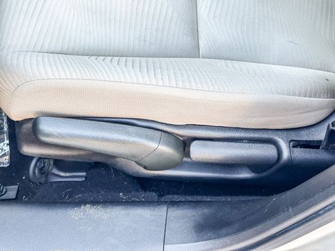 Used 2017 Honda Accord LX image 23