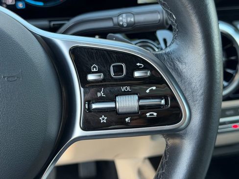 Used 2023 Mercedes-Benz GLA 250 4MATIC image 24