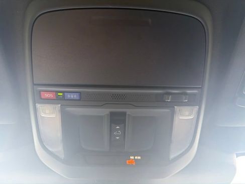 Used 2025 Subaru Forester Sport AWD/4WD image 39