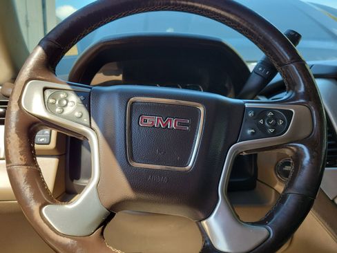 Used 2019 GMC Yukon SLT w/ Open Road Package RWD image 22
