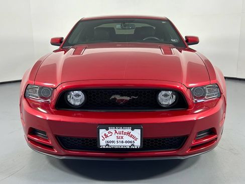 Used 2013 Ford Mustang GT Premium w/ Electronics Pkg RWD image 2