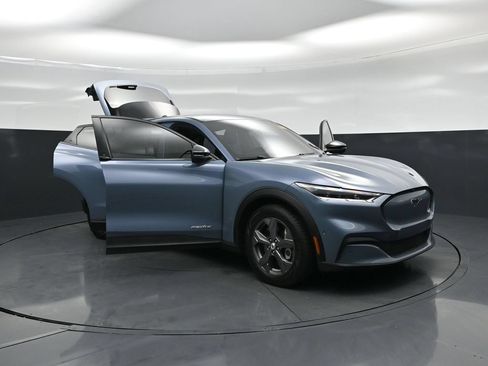 Used 2023 Ford Mustang Mach-E Select RWD image 24