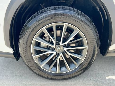 Certified 2025 Lexus NX 350h AWD w/ Accessory Package (K3) image 9