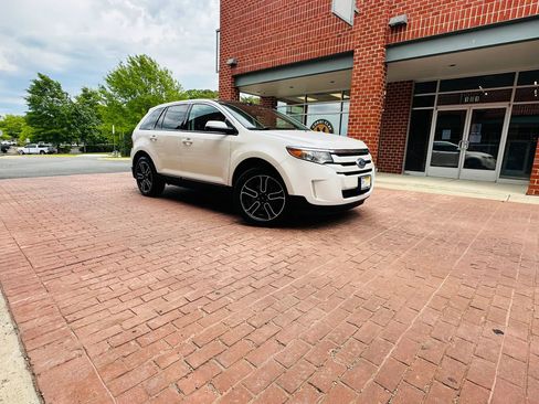 Used 2013 Ford Edge SEL AWD/4WD image 1