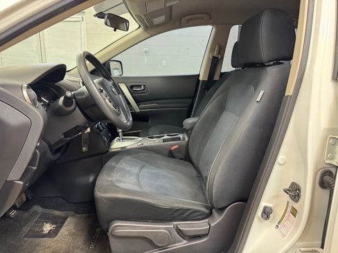 Used 2014 Nissan Rogue S w/ Convenience Package image 11