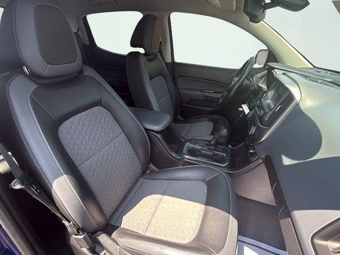 Used 2015 Chevrolet Colorado Z71 AWD/4WD image 44