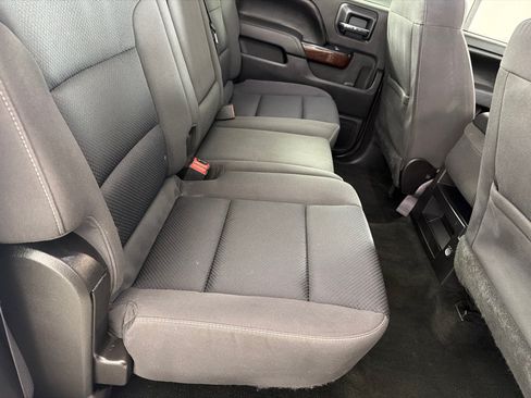Used 2017 GMC Sierra 1500 SLE w/ Suspension Package, Off-Road AWD/4WD image 20