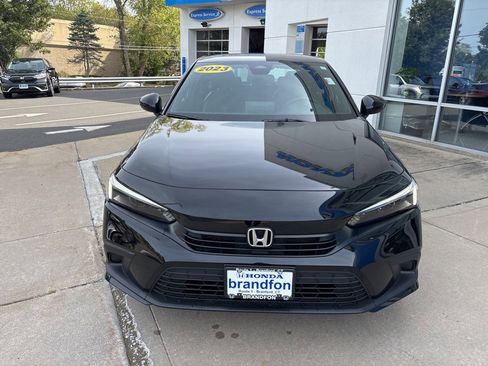 Used 2023 Honda Civic Sport image 2