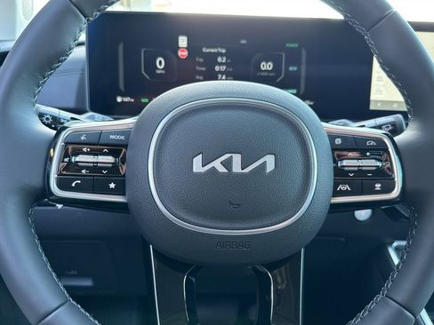 New 2026 Kia Carnival SX Prestige image 25