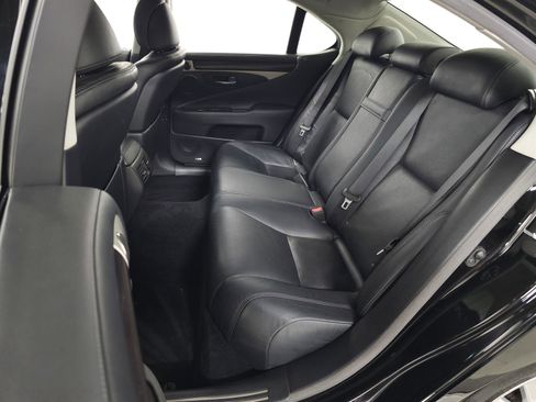 Used 2014 Lexus LS 460 AWD w/ Comfort Package image 33