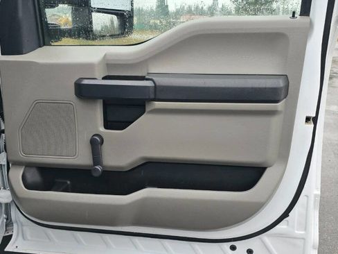 Used 2022 Ford F550 4x4 Crew Cab Super Duty image 21