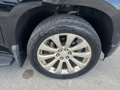 Used 2019 Chevrolet Silverado 1500 High Country w/ Technology Package image 19