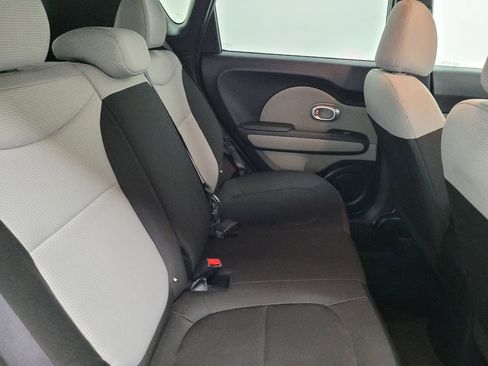 Used 2019 Kia Soul w/ Convenience Package image 19
