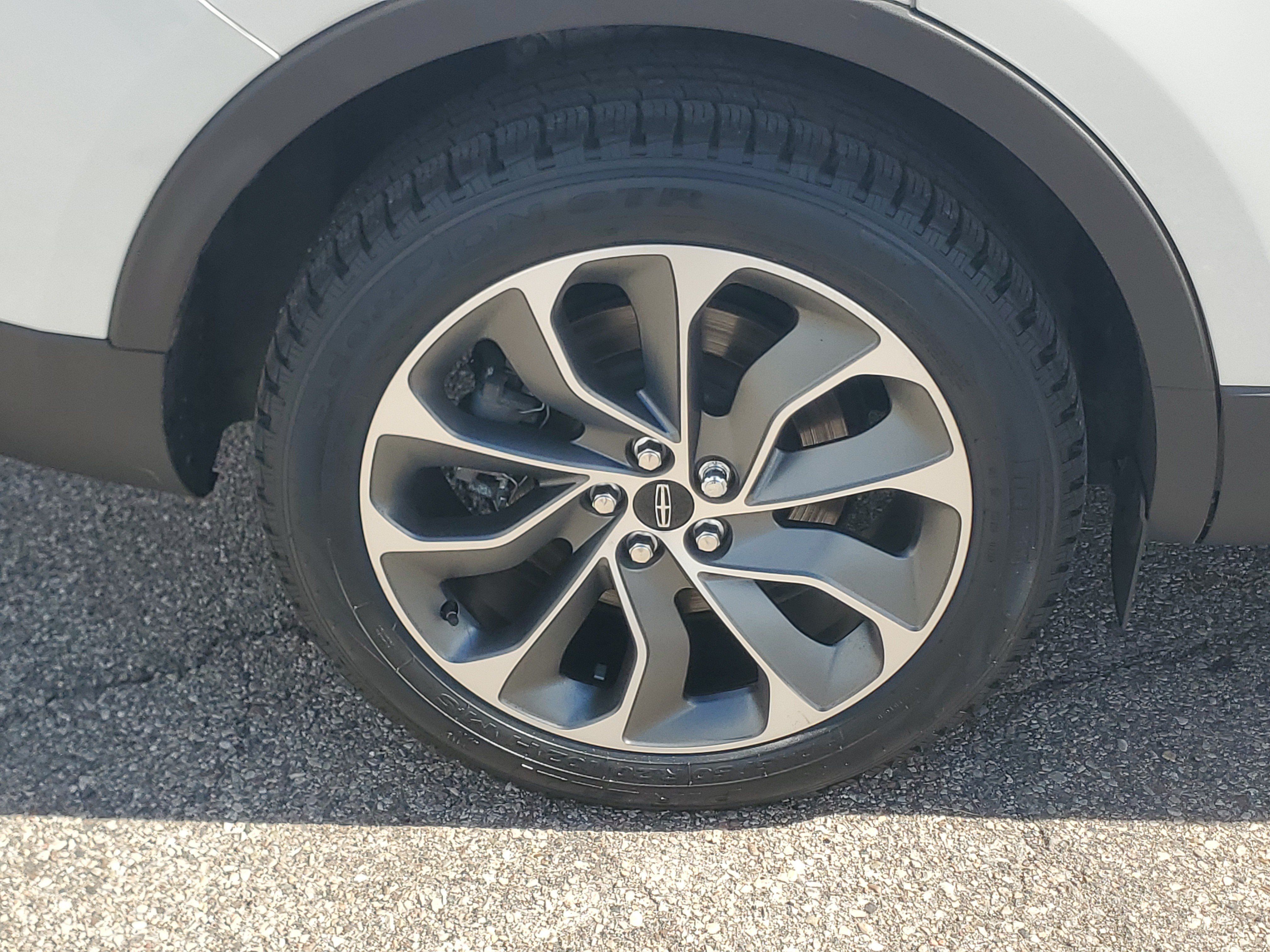Certified 2023 Lincoln Nautilus Reserve AWD/4WD image 7