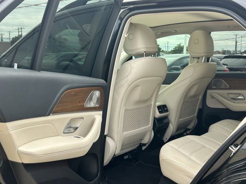 Used 2021 Mercedes-Benz GLE 450 4MATIC image 13