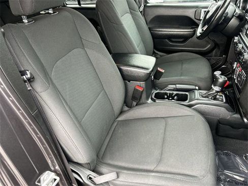 Certified 2022 Jeep Wrangler Unlimited Sport image 11