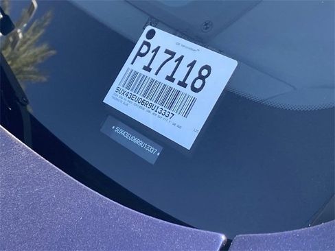 Certified 2024 BMW X5 xDrive50e w/ Premium Package image 34