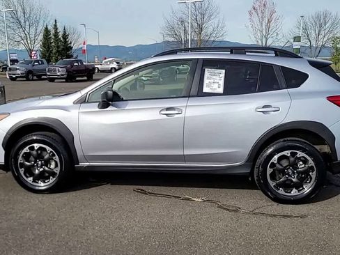 Used 2021 Subaru Crosstrek 2.0i AWD/4WD image 5