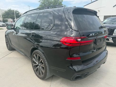 Used 2020 BMW X7 xDrive40i w/ M Sport Package AWD/4WD image 2