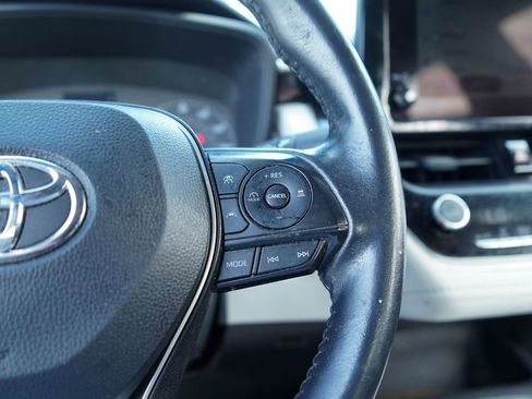 Used 2024 Toyota Corolla SE image 28