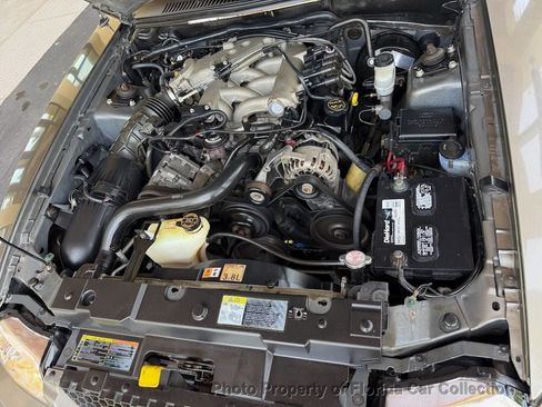Used 2002 Ford Mustang Convertible RWD image 80