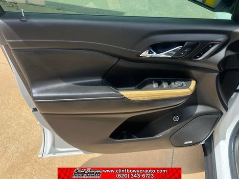 Used 2019 GMC Acadia Denali AWD/4WD image 11