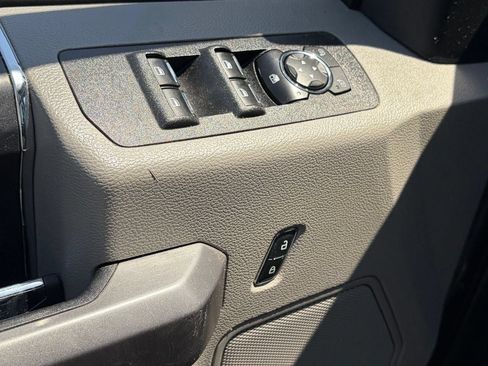 Used 2020 Ford F150 XLT RWD image 5
