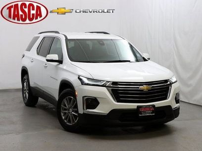 Used 2023 Chevrolet Traverse LT