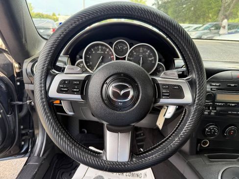 Used 2006 MAZDA MX-5 Miata Touring RWD image 15