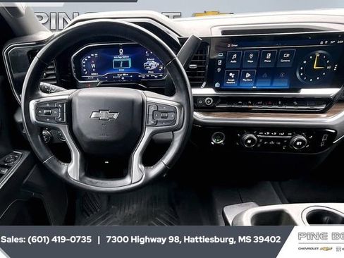 Certified 2023 Chevrolet Silverado 1500 LT Trail Boss image 5