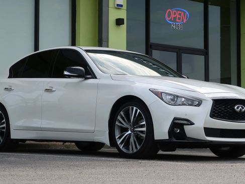 Used 2024 INFINITI Q50 Sensory image 6