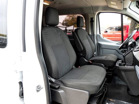 Used 2019 Ford Transit 350 XLT image 32