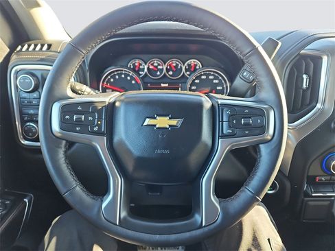 Certified 2022 Chevrolet Silverado 1500 LT image 29