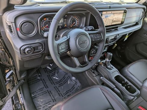 New 2026 Jeep Wrangler Unlimited Rubicon AWD/4WD image 10