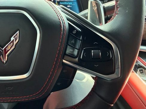 Used 2023 Chevrolet Corvette Stingray Premium Conv w/ Z51 Performance Package image 16