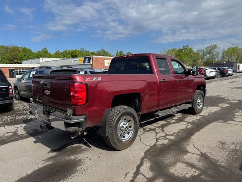 Used 2015 Chevrolet Silverado 2500 LT w/ LT Convenience Package AWD/4WD image 3