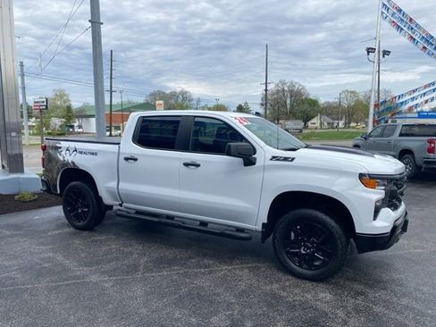 Used 2024 Chevrolet Silverado 1500 Custom Trail Boss w/ Realtree Special Edition AWD/4WD image 6