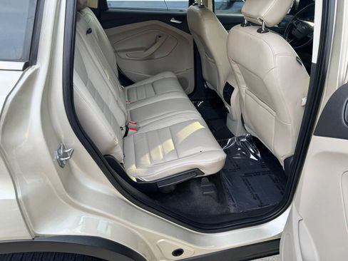 Used 2018 Ford Escape SEL image 12